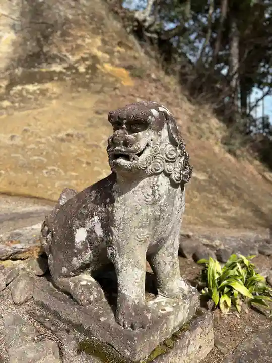 達谷窟毘沙門堂(岩手県)