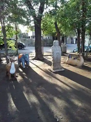 小平神明宮の庭園