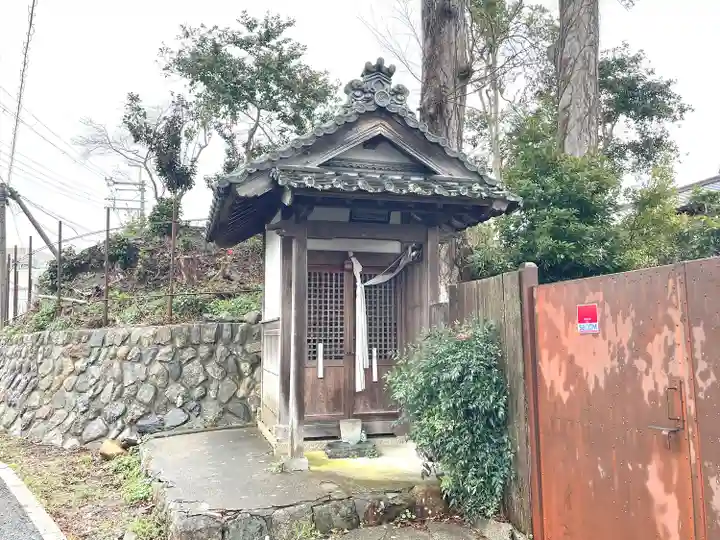 稲田大明神(滋賀県)