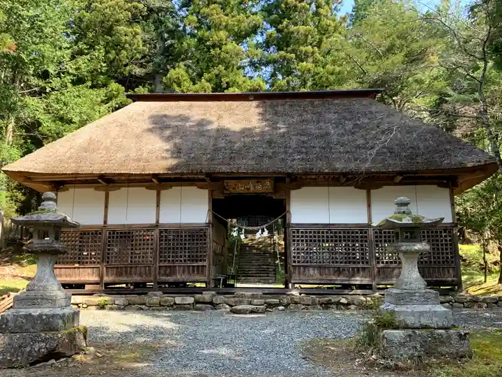 早池峰神社の山門・神門
