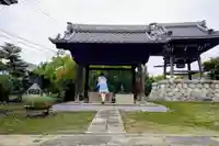 勝宝寺の手水舎