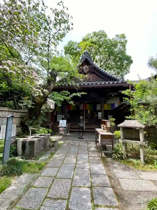 長建寺の本殿・本堂