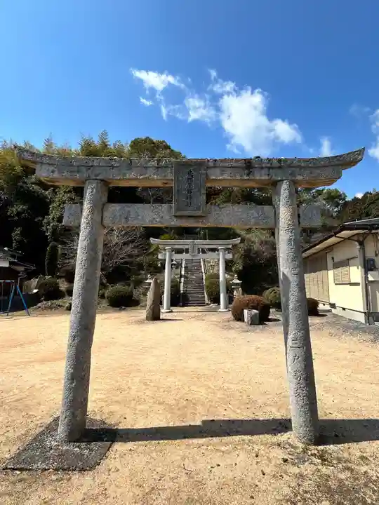 烏帽子岩神社(山口県)