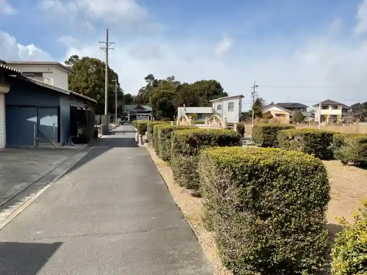 井出神社の周辺