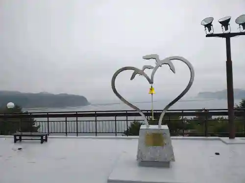 釜石大観音の{uncategorized: "未分類", other: "その他", undefined: "問題あり", building: "その他建物", grave: "お墓", sacred_gate: "鳥居", guardian: "狛犬", statue: "像", buddha: "仏像", history: "歴史", nature: "自然", garden: "庭園", animal: "動物", pagoda: "塔", temizu: "手水舎", mountain_gate: "山門・神門", sanctuary: "本殿・本堂", subordinate: "末社・摂社", art: "芸術", scenery: "景色", jizo: "地蔵", ema: "絵馬", goshuin: "御朱印", omikuji: "おみくじ", items: "授与品その他", amulet: "お守り", goshuincho: "御朱印帳", eats: "食事", festival: "お祭り", votive_dance: "神楽", shichigosan: "七五三参", wedding: "結婚式", experience: "体験その他", initially: "初詣", around: "周辺", anti_infection: "感染症対策"}