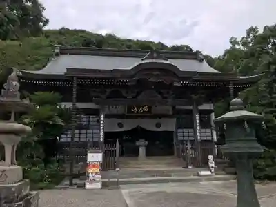 切幡寺の本殿・本堂