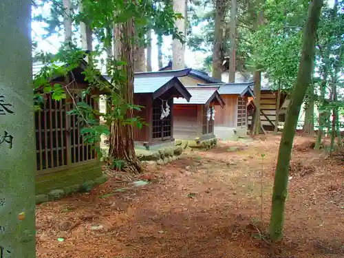 春日神社の末社