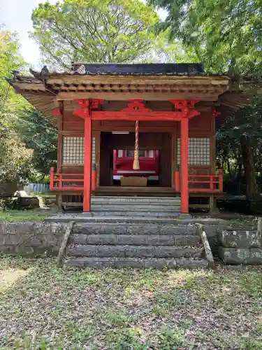 受持神社の{uncategorized: "未分類", other: "その他", undefined: "問題あり", building: "その他建物", grave: "お墓", sacred_gate: "鳥居", guardian: "狛犬", statue: "像", buddha: "仏像", history: "歴史", nature: "自然", garden: "庭園", animal: "動物", pagoda: "塔", temizu: "手水舎", mountain_gate: "山門・神門", sanctuary: "本殿・本堂", subordinate: "末社・摂社", art: "芸術", scenery: "景色", jizo: "地蔵", ema: "絵馬", goshuin: "御朱印", omikuji: "おみくじ", items: "授与品その他", amulet: "お守り", goshuincho: "御朱印帳", eats: "食事", festival: "お祭り", votive_dance: "神楽", shichigosan: "七五三参", wedding: "結婚式", experience: "体験その他", initially: "初詣", around: "周辺", anti_infection: "感染症対策"}