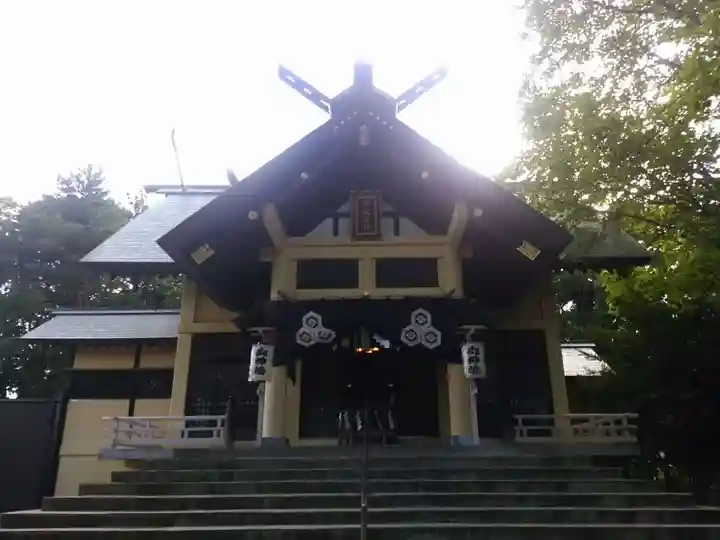 月寒神社の本殿・本堂