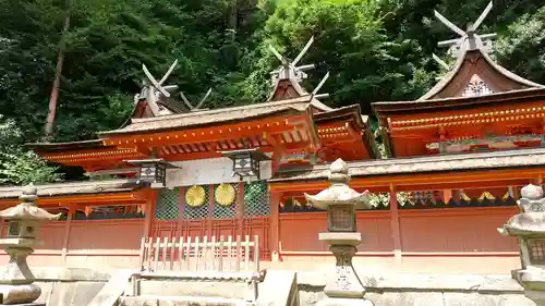 宇太水分神社の本殿