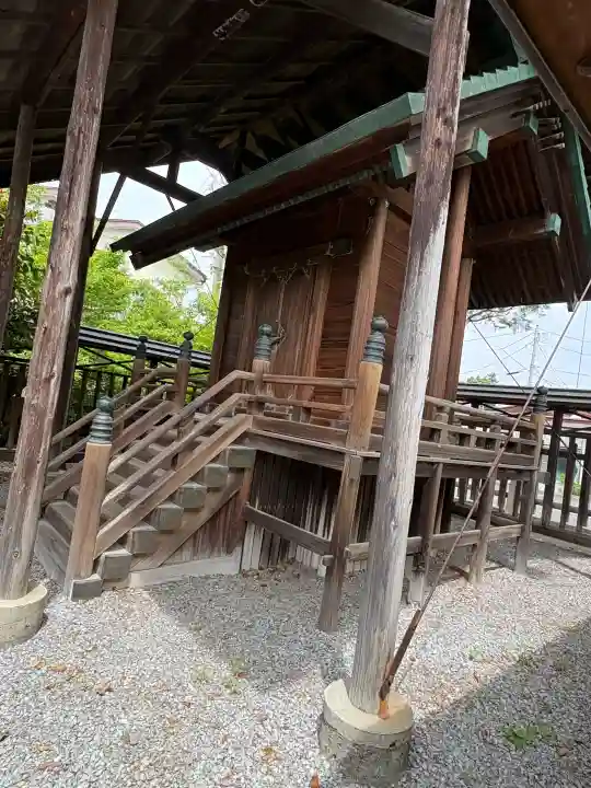 井上神社の{uncategorized: "未分類", other: "その他", undefined: "問題あり", building: "その他建物", grave: "お墓", sacred_gate: "鳥居", guardian: "狛犬", statue: "像", buddha: "仏像", history: "歴史", nature: "自然", garden: "庭園", animal: "動物", pagoda: "塔", temizu: "手水舎", mountain_gate: "山門・神門", sanctuary: "本殿・本堂", subordinate: "末社・摂社", art: "芸術", scenery: "景色", jizo: "地蔵", ema: "絵馬", goshuin: "御朱印", omikuji: "おみくじ", items: "授与品その他", amulet: "お守り", goshuincho: "御朱印帳", eats: "食事", festival: "お祭り", votive_dance: "神楽", shichigosan: "七五三参", wedding: "結婚式", experience: "体験その他", initially: "初詣", around: "周辺", anti_infection: "感染症対策"}