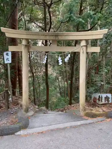 室生龍穴神社の鳥居