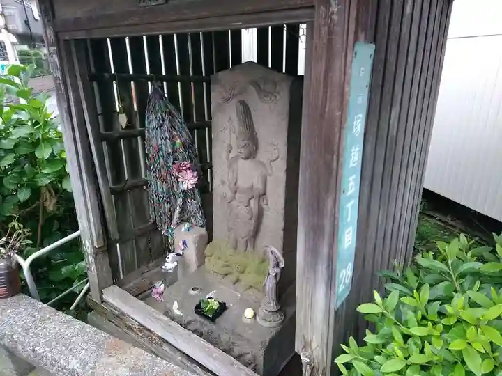 庚申塔のその他建物