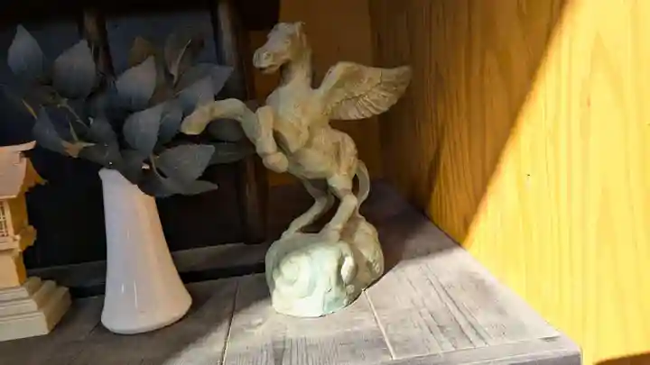 十勝輓馬神社の像