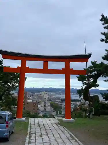 函館護國神社の鳥居