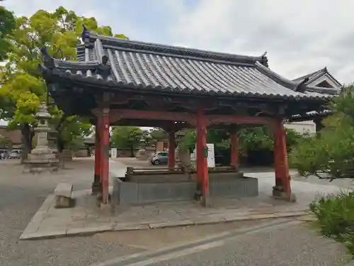 東寺（教王護国寺）の手水舎
