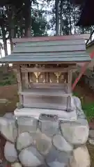 鳴海杻神社の末社