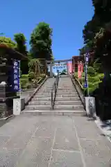 中野沼袋氷川神社の鳥居