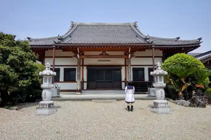 慈眼寺の本殿・本堂