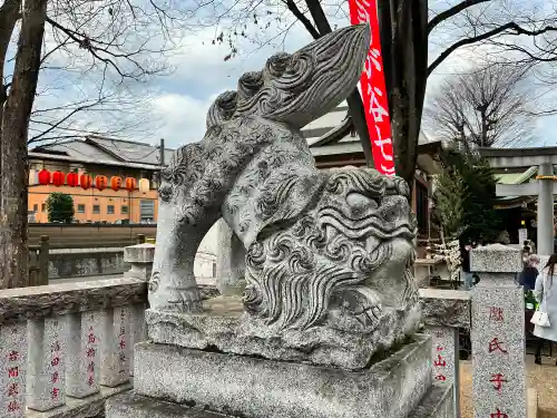 大鳥神社の狛犬