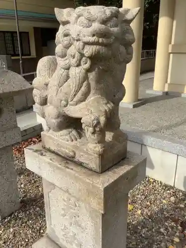 八王子神社　春日神社の狛犬