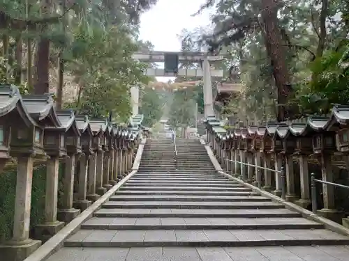 宝山寺の鳥居