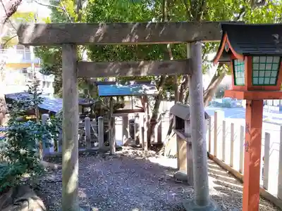片山八幡神社の末社・摂社