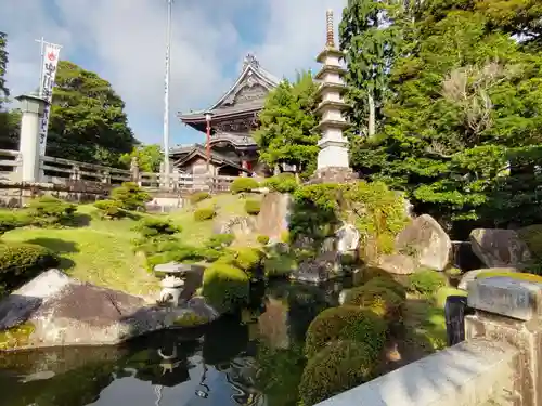 豊川閣　妙厳寺の庭園