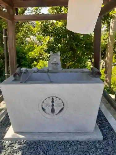 成願寺の{uncategorized: "未分類", other: "その他", undefined: "問題あり", building: "その他建物", grave: "お墓", sacred_gate: "鳥居", guardian: "狛犬", statue: "像", buddha: "仏像", history: "歴史", nature: "自然", garden: "庭園", animal: "動物", pagoda: "塔", temizu: "手水舎", mountain_gate: "山門・神門", sanctuary: "本殿・本堂", subordinate: "末社・摂社", art: "芸術", scenery: "景色", jizo: "地蔵", ema: "絵馬", goshuin: "御朱印", omikuji: "おみくじ", items: "授与品その他", amulet: "お守り", goshuincho: "御朱印帳", eats: "食事", festival: "お祭り", votive_dance: "神楽", shichigosan: "七五三参", wedding: "結婚式", experience: "体験その他", initially: "初詣", around: "周辺", anti_infection: "感染症対策"}