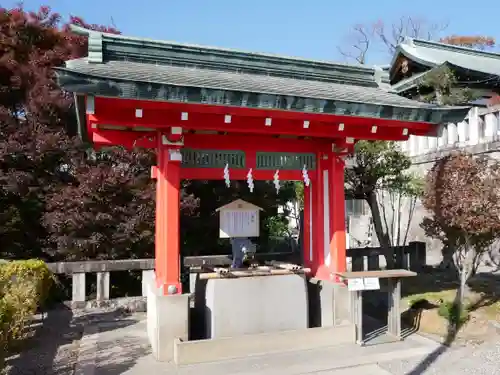 足利織姫神社の手水舎
