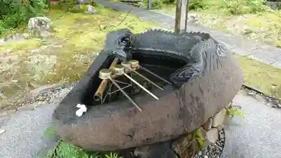 竹林寺の手水舎
