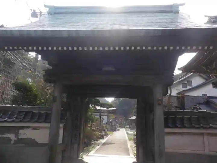 青蓮寺の山門・神門