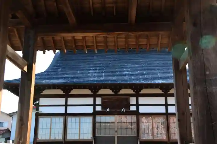 長興寺の本殿・本堂