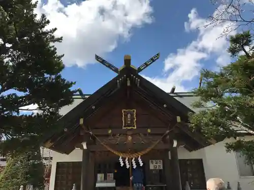 西野神社の本殿