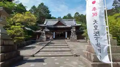 伊奈冨神社の本殿・本堂
