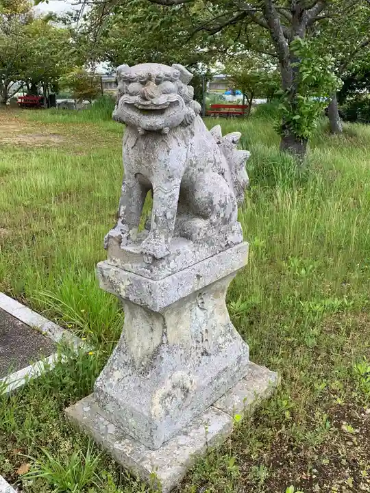 三坂神社の狛犬