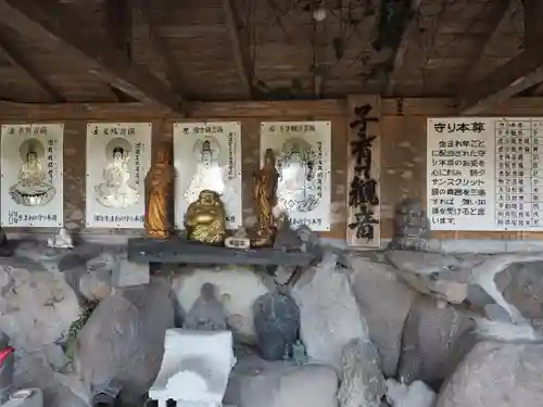 剣山寺の仏像