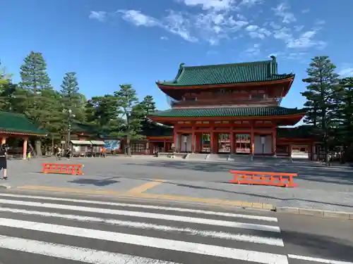 平安神宮の山門・神門