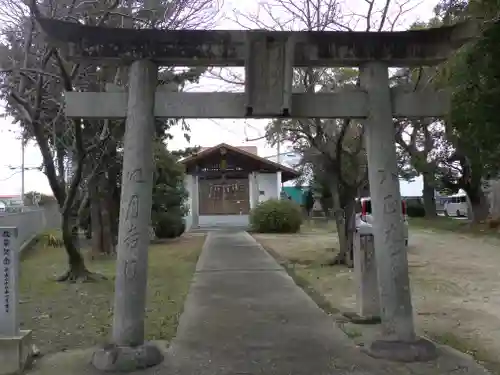 雨降神社の鳥居