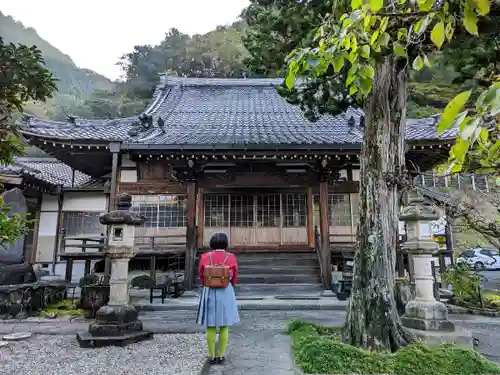 常照寺の本殿