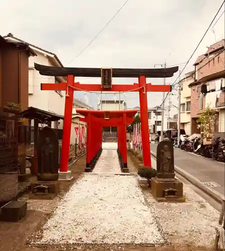 道念稲荷神社の鳥居