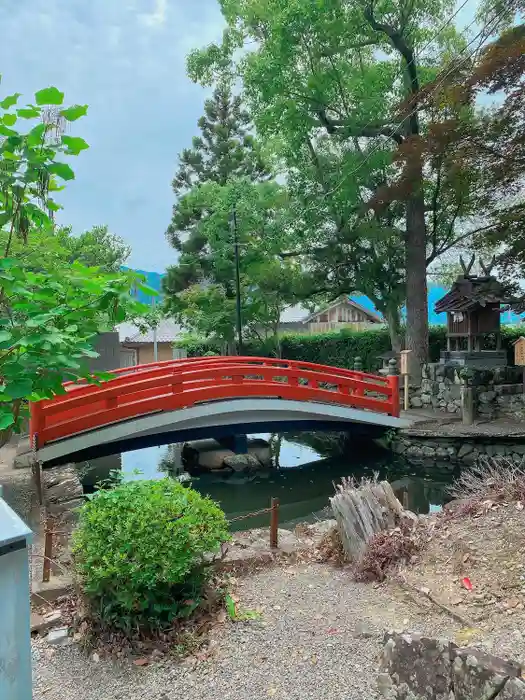 宝来山神社の建物その他