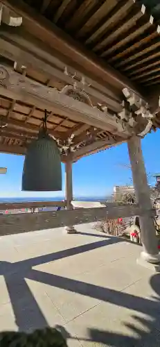 筑波山大御堂の{uncategorized: "未分類", other: "その他", undefined: "問題あり", building: "その他建物", grave: "お墓", sacred_gate: "鳥居", guardian: "狛犬", statue: "像", buddha: "仏像", history: "歴史", nature: "自然", garden: "庭園", animal: "動物", pagoda: "塔", temizu: "手水舎", mountain_gate: "山門・神門", sanctuary: "本殿・本堂", subordinate: "末社・摂社", art: "芸術", scenery: "景色", jizo: "地蔵", ema: "絵馬", goshuin: "御朱印", omikuji: "おみくじ", items: "授与品その他", amulet: "お守り", goshuincho: "御朱印帳", eats: "食事", festival: "お祭り", votive_dance: "神楽", shichigosan: "七五三参", wedding: "結婚式", experience: "体験その他", initially: "初詣", around: "周辺", anti_infection: "感染症対策"}