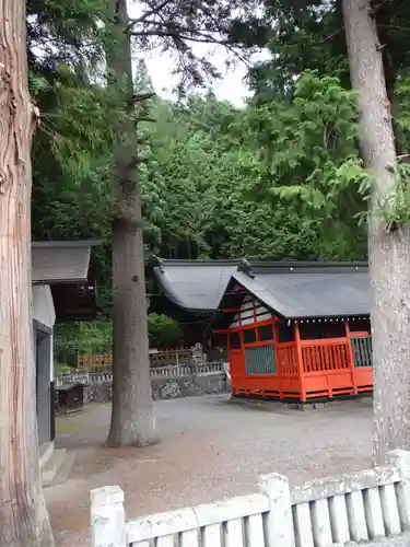 鎮神社(長野県)