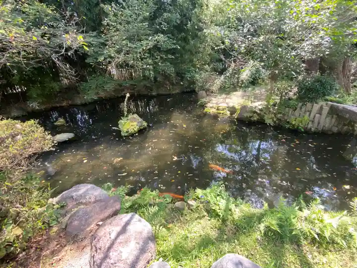 富知六所浅間神社の庭園