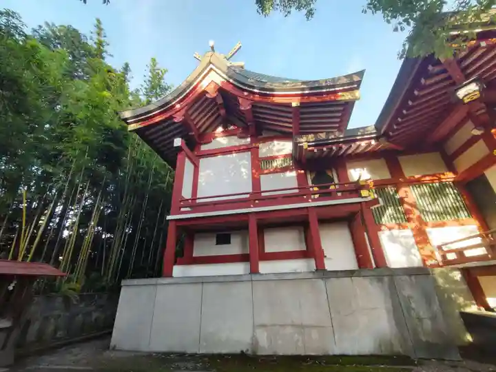 柏諏訪神社の本殿・本堂
