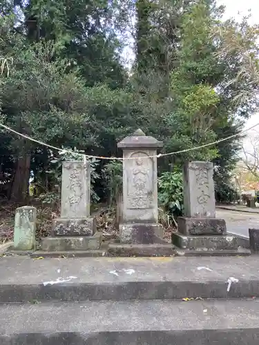 重殿社の末社・摂社