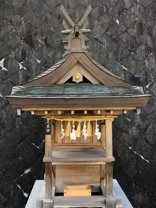 丹生川上神社(上社)の末社・摂社