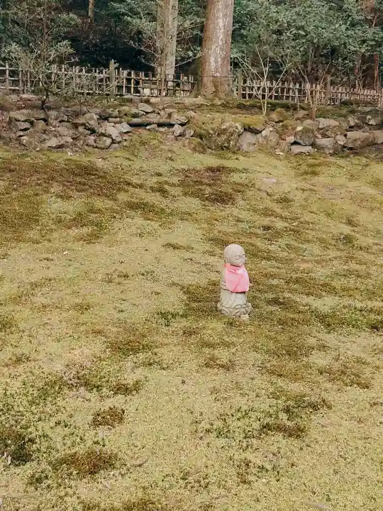 寂光院の{uncategorized: "未分類", other: "その他", undefined: "問題あり", building: "その他建物", grave: "お墓", sacred_gate: "鳥居", guardian: "狛犬", statue: "像", buddha: "仏像", history: "歴史", nature: "自然", garden: "庭園", animal: "動物", pagoda: "塔", temizu: "手水舎", mountain_gate: "山門・神門", sanctuary: "本殿・本堂", subordinate: "末社・摂社", art: "芸術", scenery: "景色", jizo: "地蔵", ema: "絵馬", goshuin: "御朱印", omikuji: "おみくじ", items: "授与品その他", amulet: "お守り", goshuincho: "御朱印帳", eats: "食事", festival: "お祭り", votive_dance: "神楽", shichigosan: "七五三参", wedding: "結婚式", experience: "体験その他", initially: "初詣", around: "周辺", anti_infection: "感染症対策"}