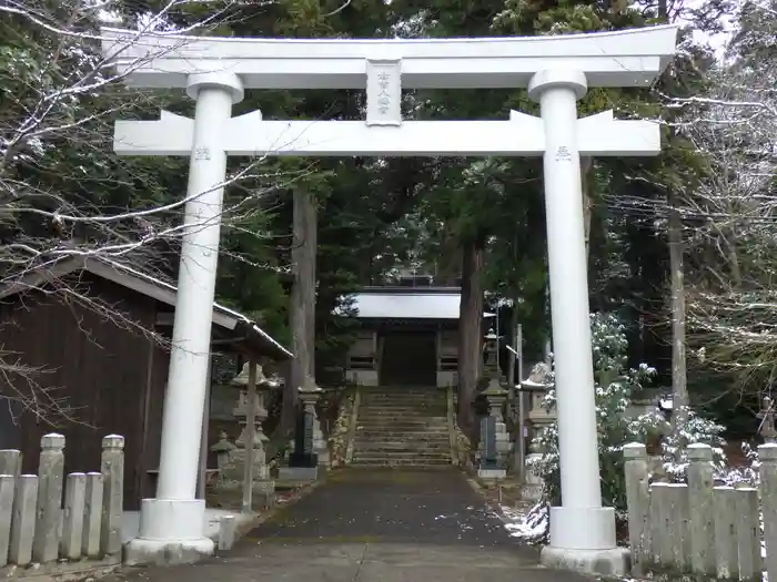 倉吉八幡宮の鳥居